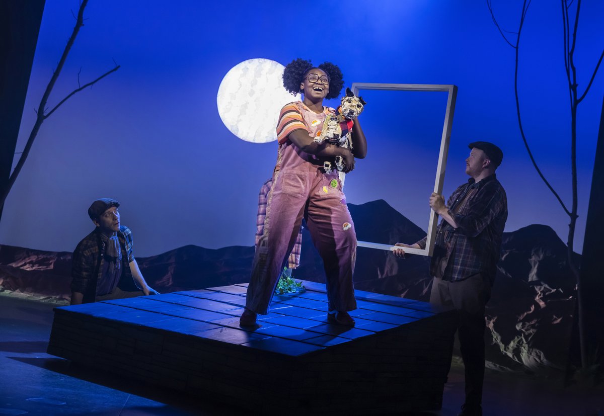 tbtlake's tweet image. Our first production photos for The Wizard of Oz are here... a bold, colourful look at our full cast and the world they’ve created on stage.

The Wizard of Oz
Friday 14 November to Sunday 11 January
bit.ly/TBTLWOZ
📸 Pamela Raith
#TBTLake #WizardOfOz #Christmas2025