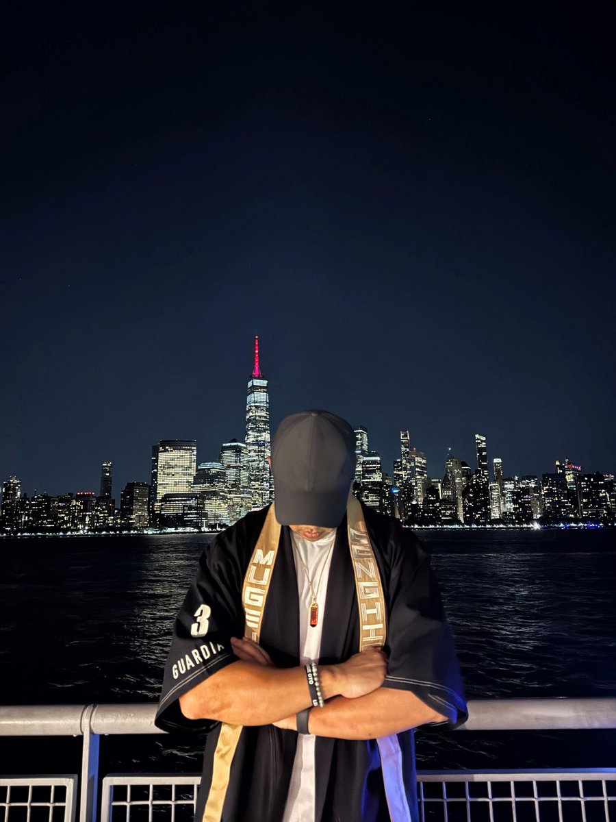 RedBeanGuild's tweet image. RED BEAN GUILD TRIBUTE SERIES 🩸  

Our last but not least OG Guild Master ✨@dgtlemissions✨  

You’ve stood with the Guild when the Garden was still taking shape.

From helping guide newcomers to celebrating each unbox and drop in the Guild’s voice, you’ve been more than a…