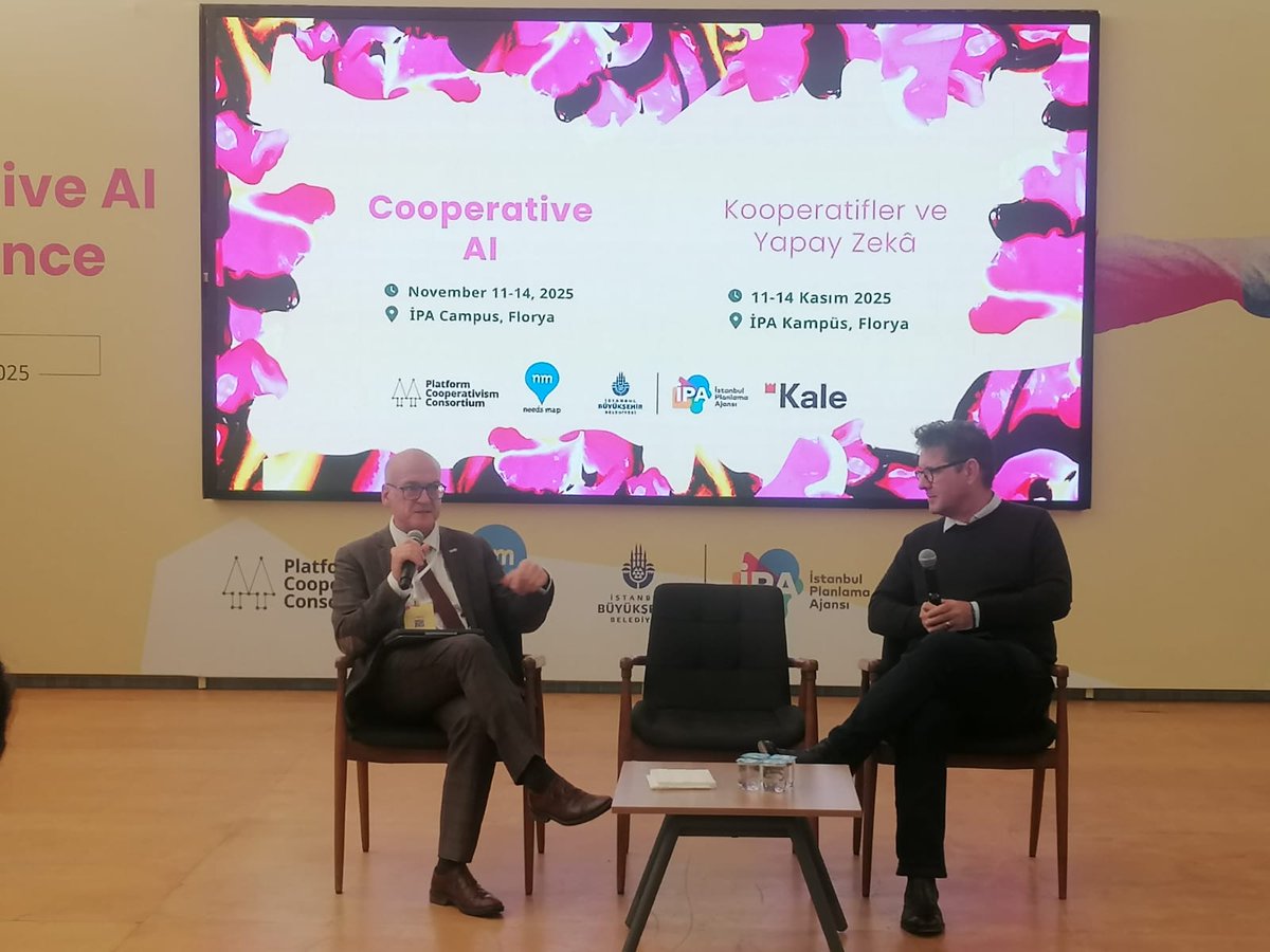 Last week in Istanbul🇹🇷 at the coop AI conference, President Giuseppe Guerini spoke about how #coops can shape ethical AI and held a conversation with Trebor Scholz on digital mutuality.

He stressed that AI is not neutral &amp; that staying outside this shift risks marginalisation.