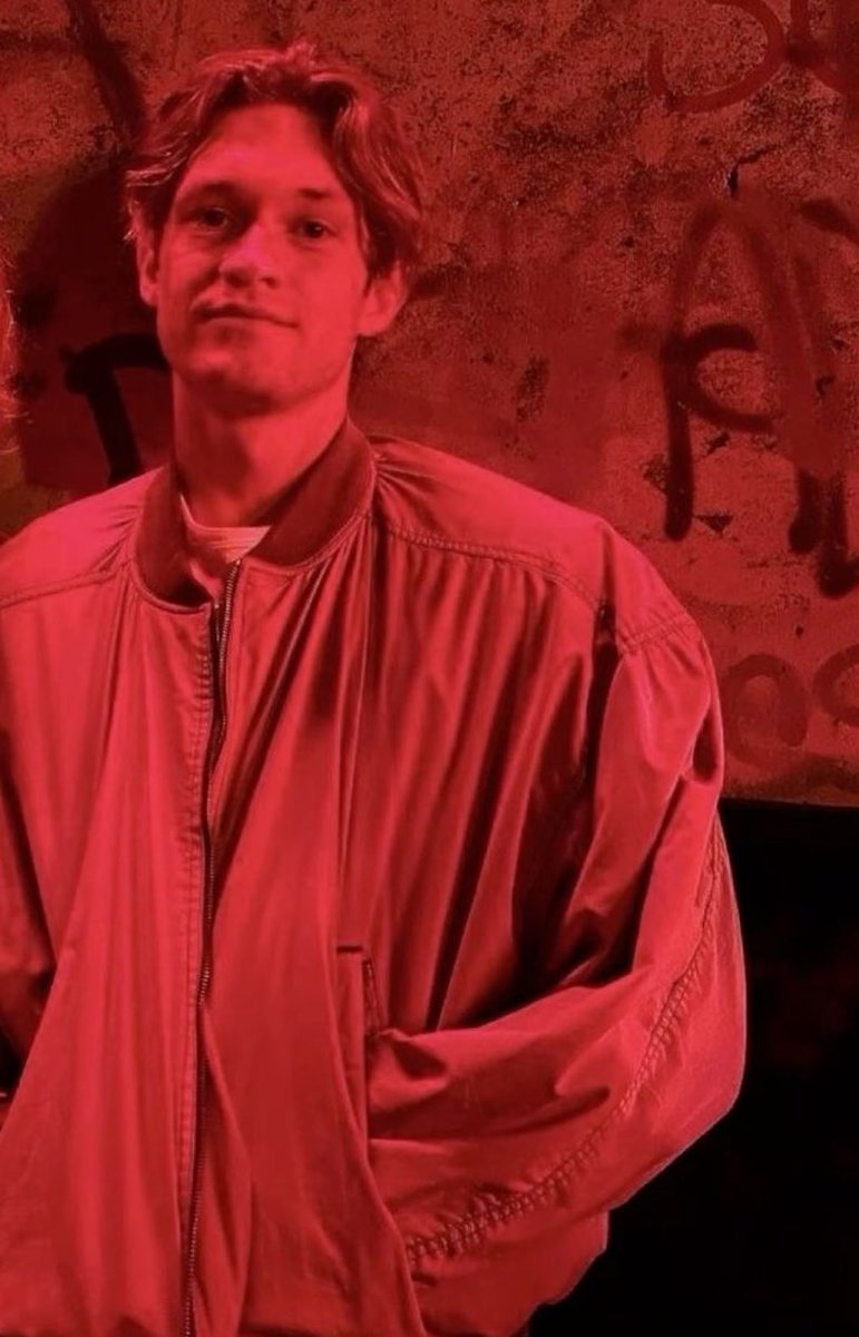 aevmstiny's tweet image. 🎸🎧❤️‍🔥