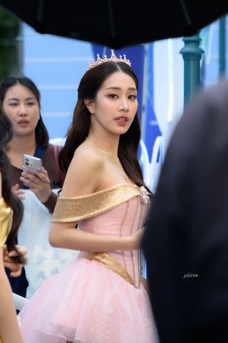 ivcxenom's tweet image. 👸🏻

#CentralPattanax4EVE
#เที่ยวดิสนีย์ที่เซ็นทรัล 
#Mind4EVE #4EVE