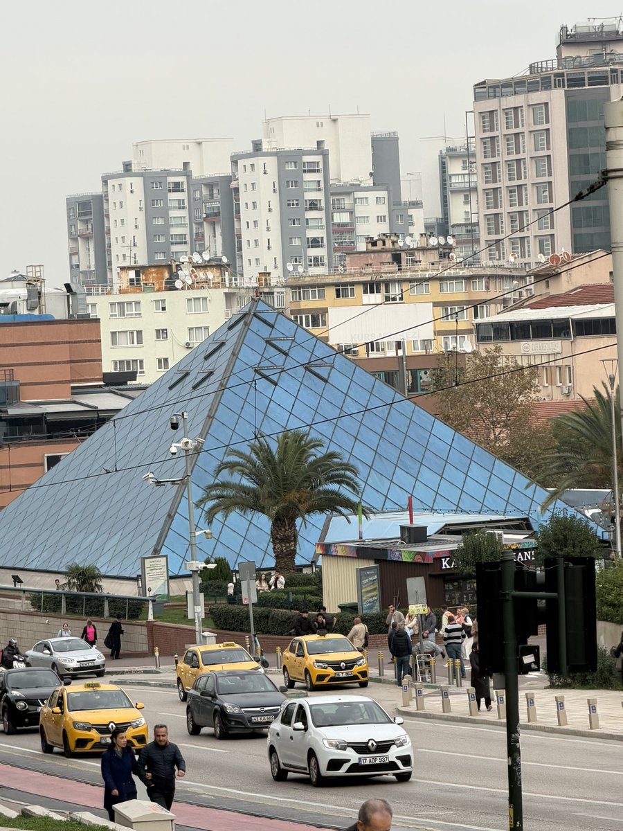 👉 🍂🏡 Eve Dönüşş 😏 📍 #Bursa 🌥️
#iyiakşamlar 💛💙🌿🇹🇷