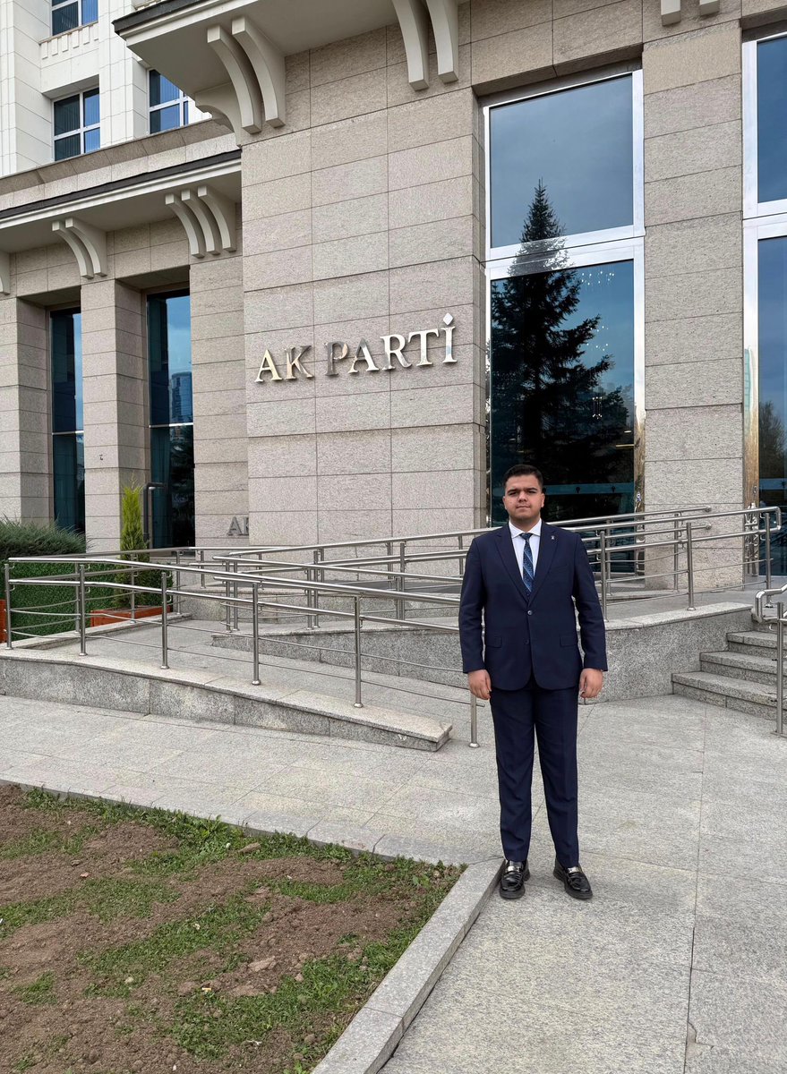 Yuvamızdayız...
<a href="/alicetin_07/">Ali Çetin</a>