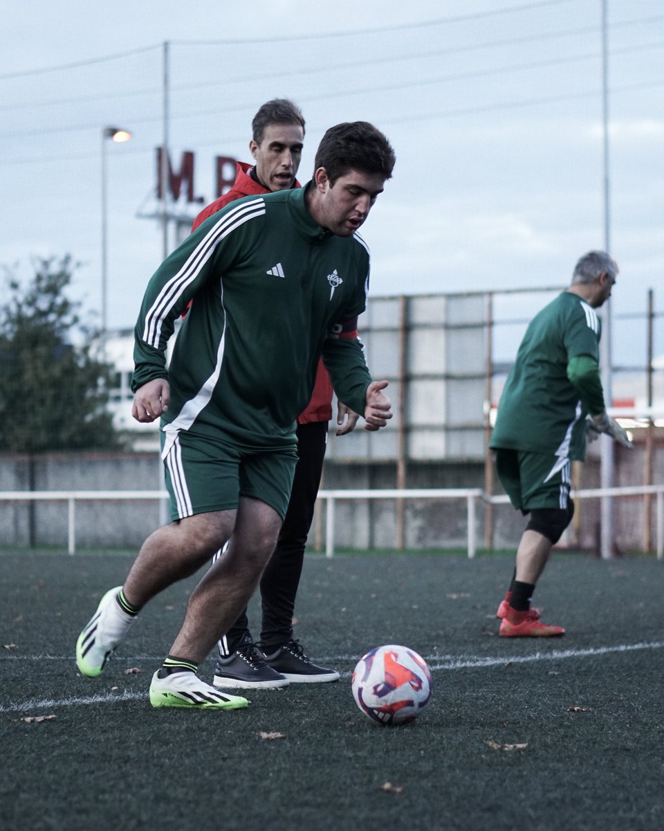 Dende que o club tomou con sensibilidade o labor social é acerto. O máis importante que todos os integrantes do club (do primeiro equipo ata o último dos empregados comprendan o que significa para os protagonistas e as familias). Volve a Liga Genuine