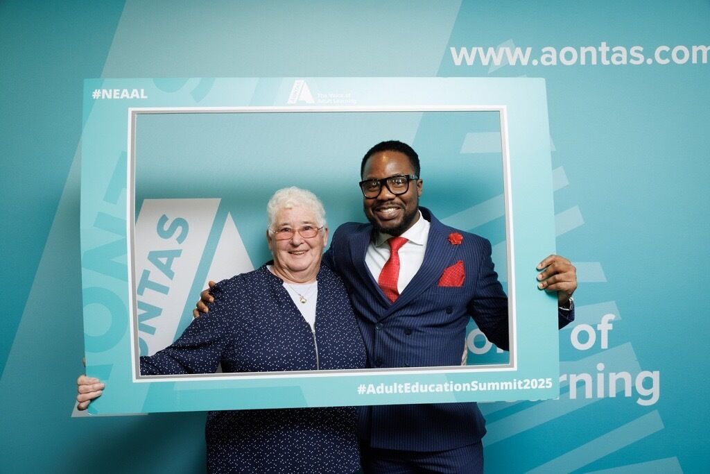 aontas's tweet image. Adult Learner Cathy Clear shared her story of how returning to education as an adult has changed her life. 

&quot;I&apos;m not ashamed anymore. I want to make a difference for other people and show them what&apos;s possible&quot; 

 #NEAAL #AdultEducationSummit2025 #AONTASSummit