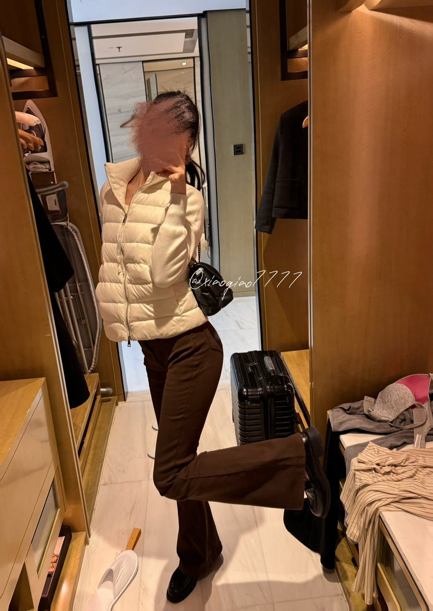 福利姬别小乔我分享的黄推图片1 - 网红私拍内容