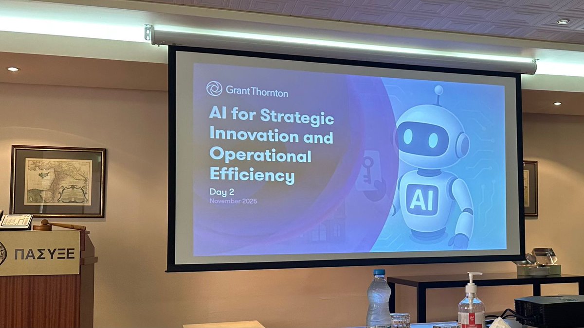 Η Διοικητική Ομάδα του ΠΑΣΥΞΕ, μαζί με τον ΓΔ <a href="/CHRISTOSANGELI6/">Christos Angelides</a>, είχε την ευκαιρία να παρακολουθήσει ένα εξαιρετικά ενδιαφέρον σεμινάριο για την 🤖 Τεχνητή Νοημοσύνη, με εκπαιδεύτρια τη Monica Odysseos - AI &amp; Data Lab Leader, Senior Manager, και τον Stavros Charalambides - AI &amp;