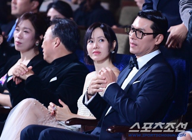 WE WAITED 5 YEARS FOR THIS TO HAPPEN AGAIN?!?!

BINJIN MARRIED??? BINJIN MARRIED!?!?!