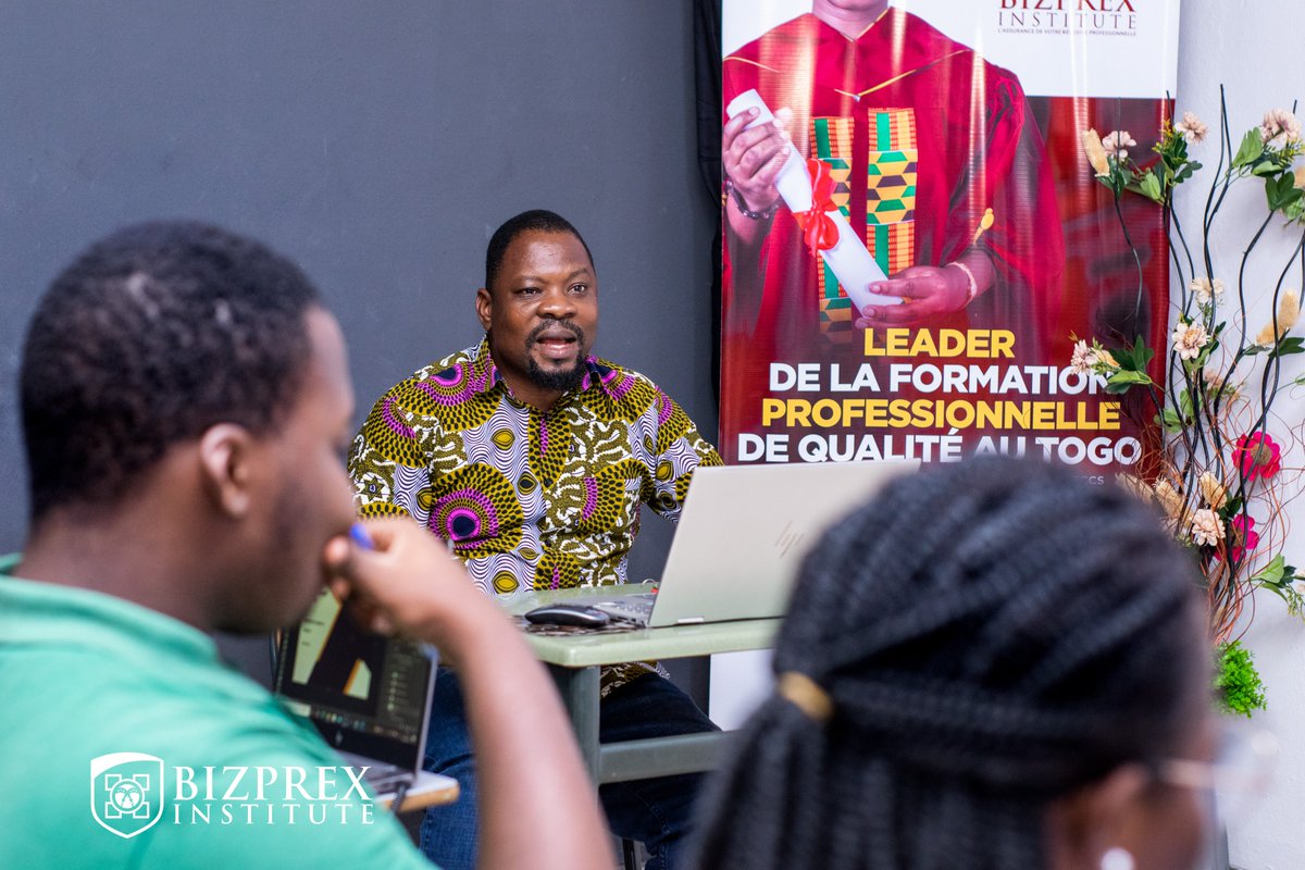 BizprexInstitut's tweet image. L’une des qualités du graphiste c’est sa capacité à comprendre les besoins du client et à les traduire en solutions visuelles créatives et efficaces. Une exigence que Bizprex Institute inculque avec rigueur à ses étudiants en graphisme
#BizprexInstitute #Graphisme #BizprexGlobal