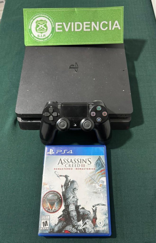 #LosLagos: A raíz de diligencias investigativas de denuncia por robo con violencia, S.I.P. 2da. Comisaría logró la detención de un sujeto por el delito de receptación, lográndose recuperar la especie sustraída del ilícito. Detenido pasó a control de detención.

#OrdenyPatria