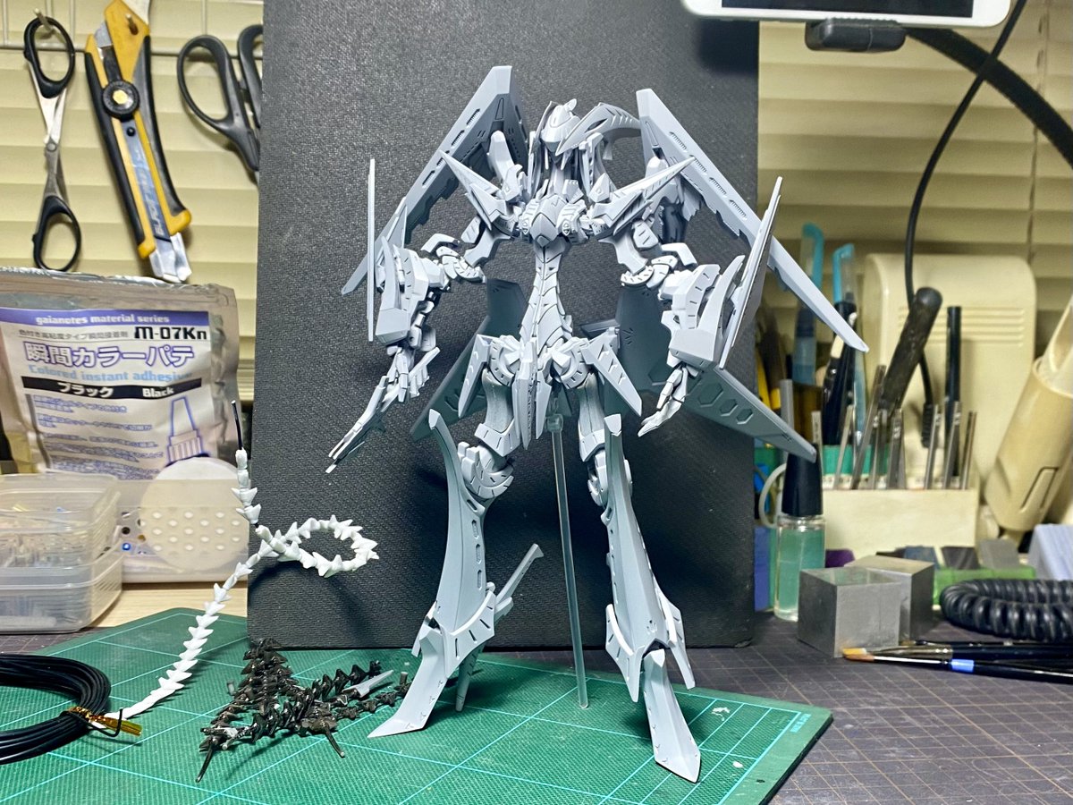 KASAKU_PoorWork's tweet image. アワトレ 破烈の人形 ダルマス進捗

やっと後ハメ加工と表面処理が終わりサフ萌え中。
しかし塗装に関してはノープラン状態💦

#FSS_jp