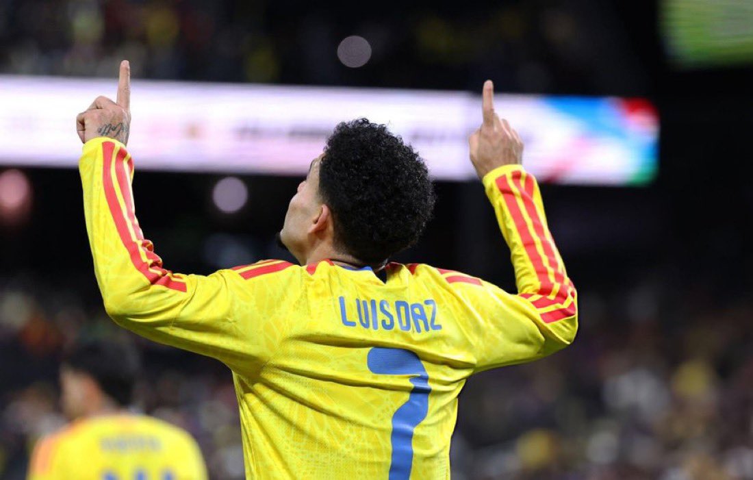 MusialaEra's tweet image. We really took Liverpool‘s best player for a laughable 75m, destroyed Liverpool‘s entire system and their fans smiled like the good boys they are

Luis Diaz you have rocked my world