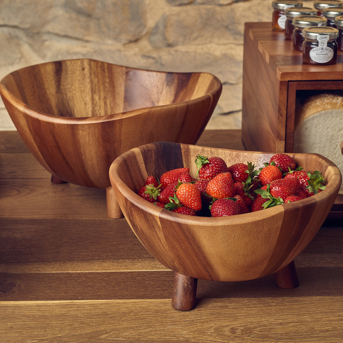 Genware1's tweet image. Elevate your buffet displays with the Acacia Wood Tripod Buffet Bowls, crafted from richly grained acacia wood, these bowls bring a refined yet natural look to any hospitality setting. #GenWare

Explore: nevilleuk.com/products/kw/tr…

#buffetdisplay #hospitalitydesign #naturalelegance