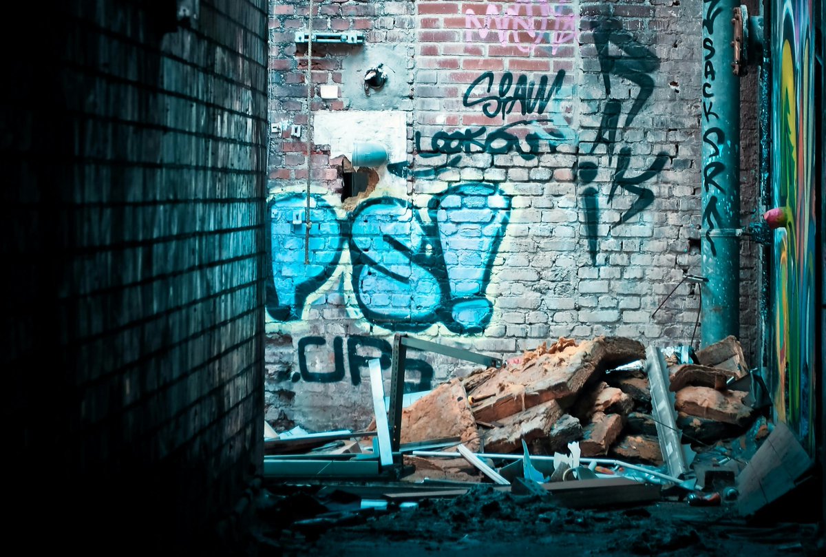 Graffiti isn’t just unsightly - it can affect how safe &amp; welcoming our city feels.
If you see graffiti, especially if it’s offensive or could be a hate crime, please report it immediately.
We’ll act quickly to remove it &amp; keep our city safe for everyone
🔗orlo.uk/zuD5f