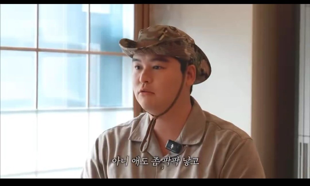 0_evo_'s tweet image. 앞에도 별론디 뒤에 이게 뭔말임
애를 팍팍 낳으라니 뭔 기계임?