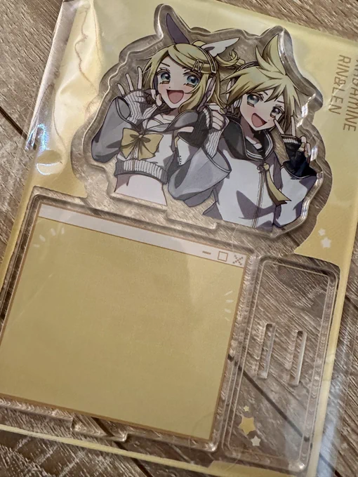 鏡音NTフレーム付きアクスタ ジオラマっぽい感じです! #ボーマス61