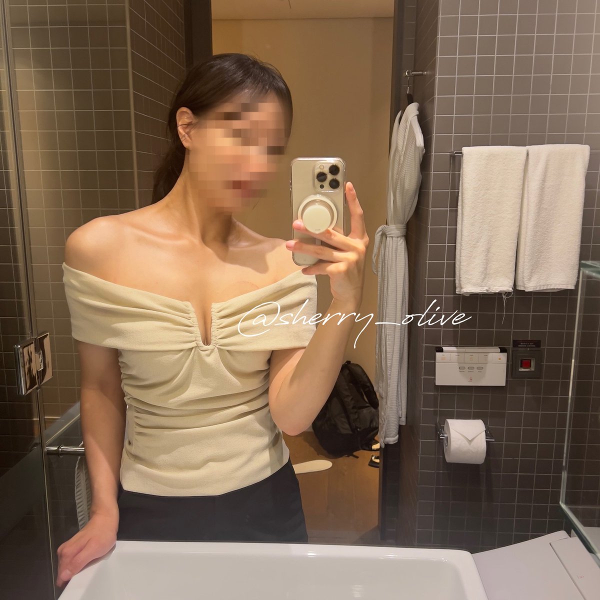 Frensh702's tweet image. 3주전 애 맡기고 단둘이 데이트
육아부부에겐 단 하루 데이트도 너무 행복했어요 재즈바도 가고 관클 가려고 했지만 체력과 시간 문제로 실패하고..
언제 다시 데이트가 가능할까요 ㅠㅠ
육아부부님을 우리 서로 소통해요!!
초보고 5단계입니다.
#육아부부 #부커 #인천