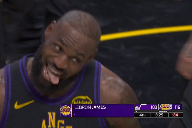 odeiaodjchris's tweet image. E ELE SE DIVERTE