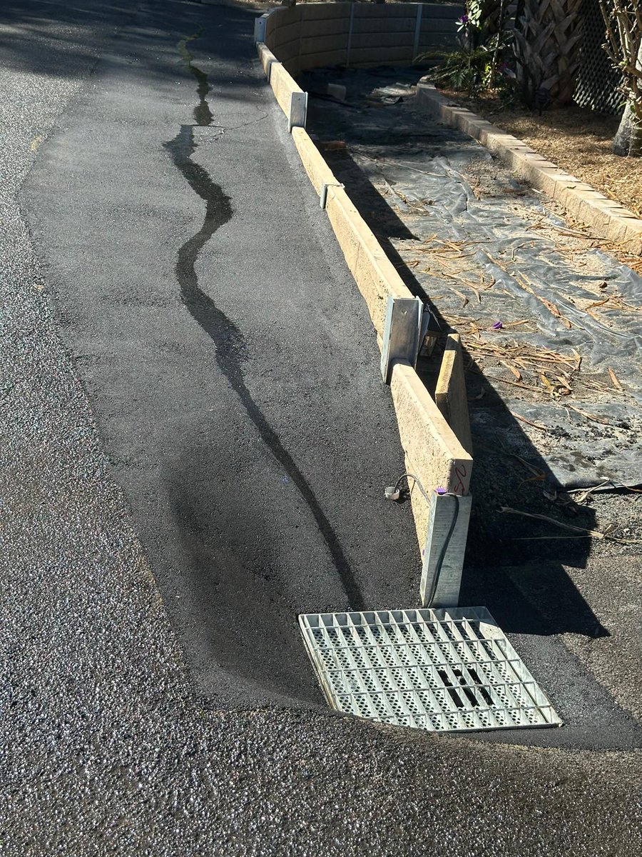 Sic Surface Australia tweet media