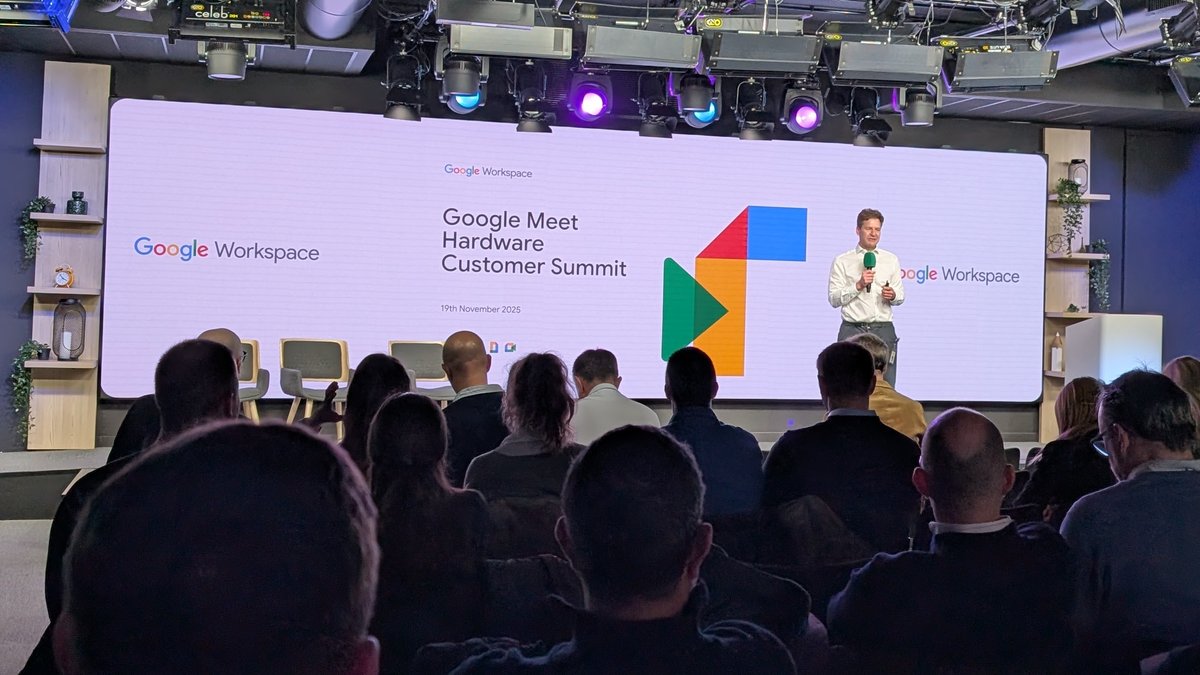 GeckoTechnology's tweet image. 🇫🇷 Bonjour! We’re at the Google office in Paris and excited for the EMEA GoogleMeetHardware Customer Summit 2025!

Join us next week for the final #GoogleMeet event of the year in 🇩🇪 Berlin. Register here: forms.gle/zPJctptsqxNvsE…