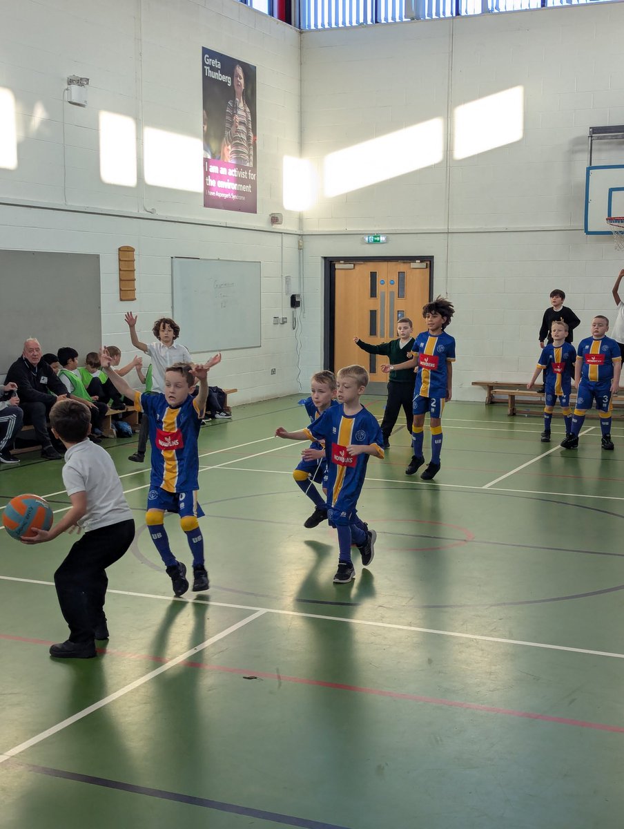 We had a great afternoon at <a href="/StMargarets_/">St Margaret's Anfield CE Primary</a> delivering a Bench Ball competition 🙌🏻👍🏻well done to all our participants who performed brilliantly, learning lots along the way. St Margarets 🏆🥇 and <a href="/fazakprimary/">Fazakerley Primary</a> 🥈 👏🏻 #SchoolSport #PrimarySport