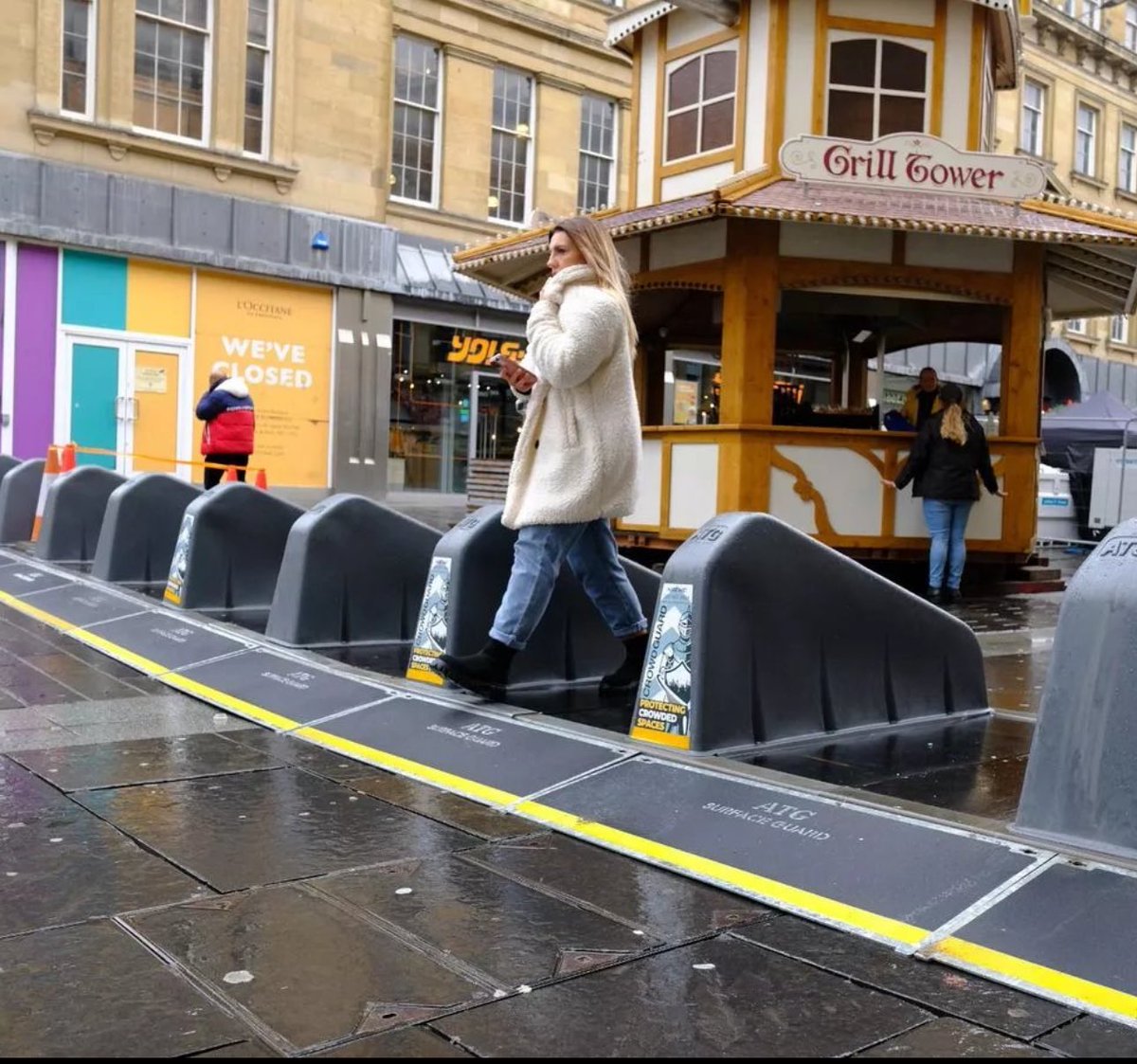 BGatesIsaPyscho's tweet image. Once upon a time entire Communities across Europe - would come together this time of year to celebrate the birth of Jesus &amp;amp; Christmas time.

Fast forward 20 Years and the word ‘Christmas’ is being banned, Christmas lights cancelled and where festivities remain ‘Diversity…