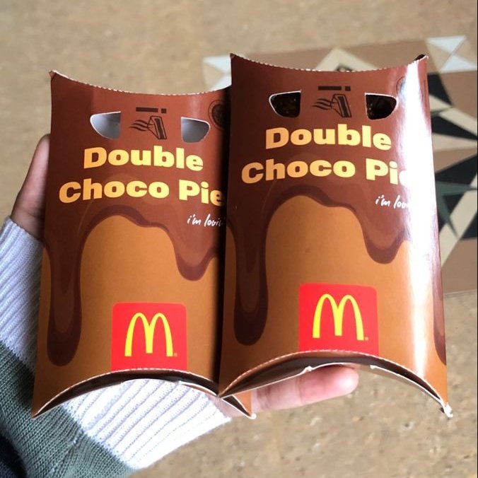 sweetberryfair's tweet image. this or that // mcdonald&apos;s pie

cals are not counted ~♡~
#foodpoll #mcdonalds #interactivethread #edtwtㅤ