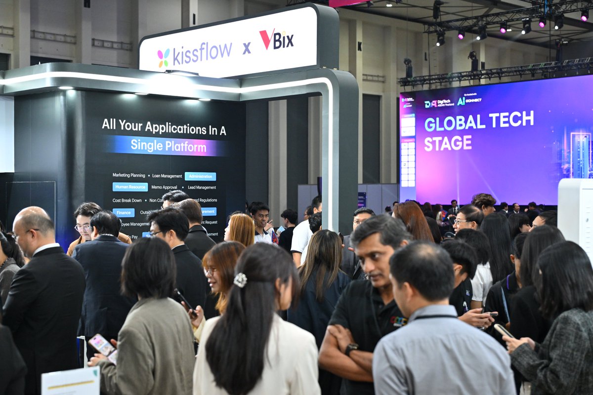 digitechaseanth's tweet image. วันแรกของเราคึกคักตั้งแต่เช้ายันบ่าย!
เหล่าผู้ร่วมงานมาร่วมอัปเดตเทรนด์ดิจิทัลแห่งอนาคตไปด้วยกัน
ที่งาน #DigiTechASEANThailand #AIConnect2025 

ยังมีวันที่ 20 และ 21 พย 68
รอให้คุณได้สร้างคอนเนกชันในแวดวงธุรกิจ
พร้อมพบเทคโนโลยีและโซลูชันใหม่ ๆ 
ที่พร้อมยกระดับองค์กรของคุณ 🚀✨