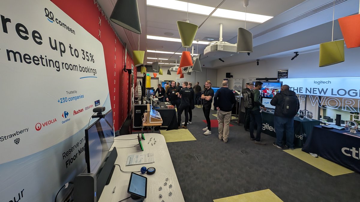 GeckoTechnology's tweet image. 🇫🇷 Bonjour! We’re at the Google office in Paris and excited for the EMEA GoogleMeetHardware Customer Summit 2025!

Join us next week for the final #GoogleMeet event of the year in 🇩🇪 Berlin. Register here: forms.gle/zPJctptsqxNvsE…