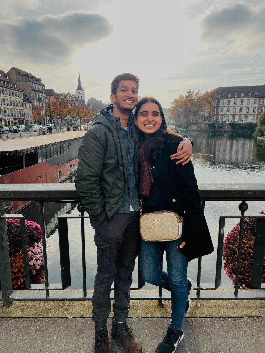 Anushka257's tweet image. Why did I leave Google in less than a month?

This question has followed me everywhere now and somehow even made it to headlines, so… let’s just clear the air? 

Short Answer: I left it for love, for my partner

Long Answer: 
My partner has a pretty niche career. He’s an…