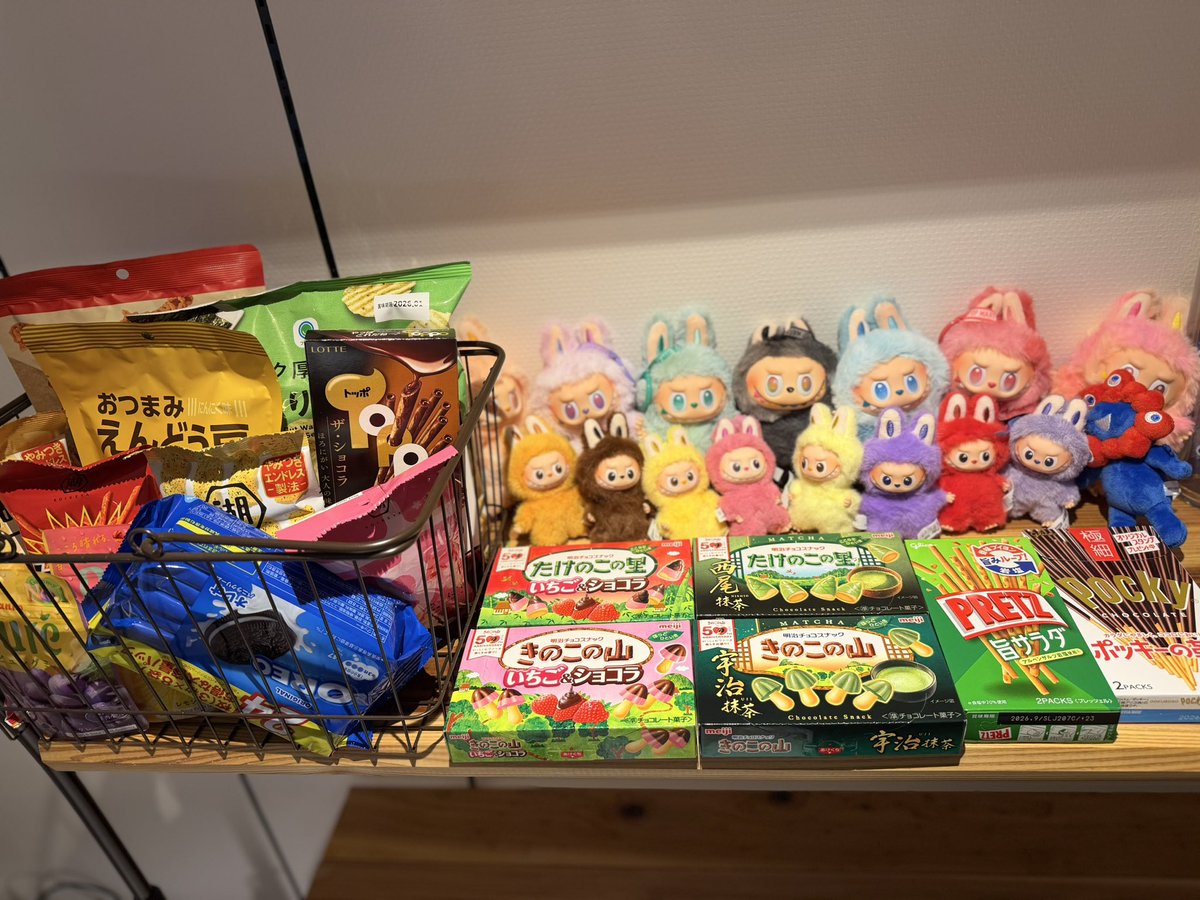 お菓子バーも始めました！ご自由にどうぞ🍭

#独身男性のくらし