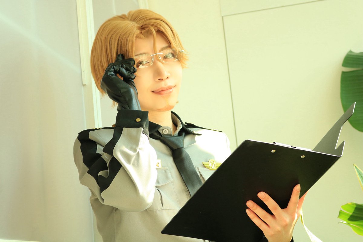 *cosplay*【エリオスR】🍩

どうだ？知的に見えるか？

photo:<a href="/rtdxvzrltQbGcZD/">塔哉</a> 
#エリオスR_cos
#070323ぽかぽかヒーローず