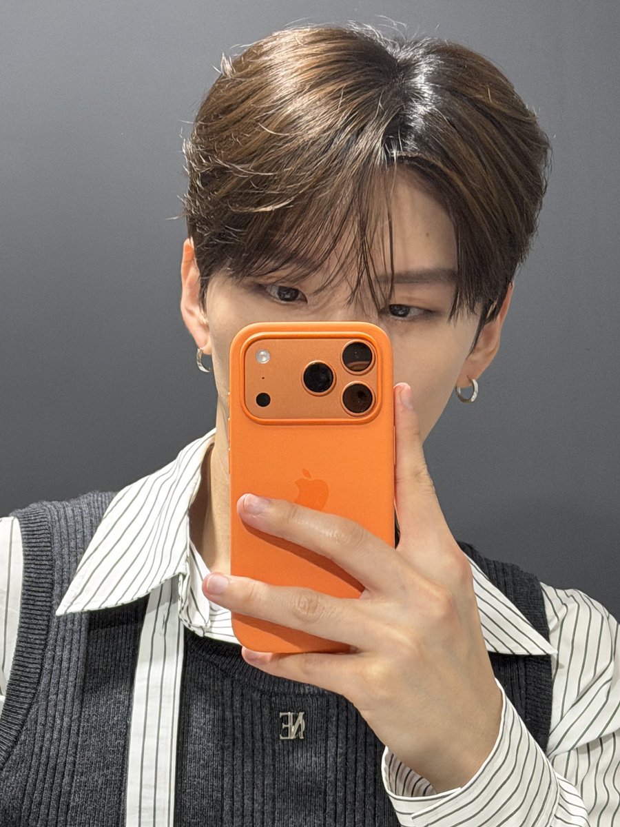 OfficialMONSTAX's tweet image. 몬베베 저 심사 잘한것같아요??
더 나은모습 보여줄게요!! #기현