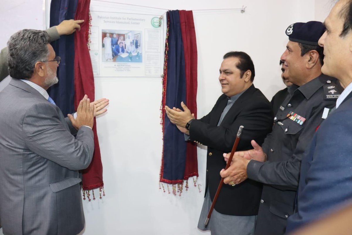 PIPS_GOV's tweet image. Inauguration of PIPS Corner at Islamia College University Peshawar (ICUP), November 18th, 2025
The Islamia College University Peshawar has established a dedicated PIPS Corner at the Begum Kalsoom Saifullah Khan Memorial Library, Department of Political Science, ICUP.
