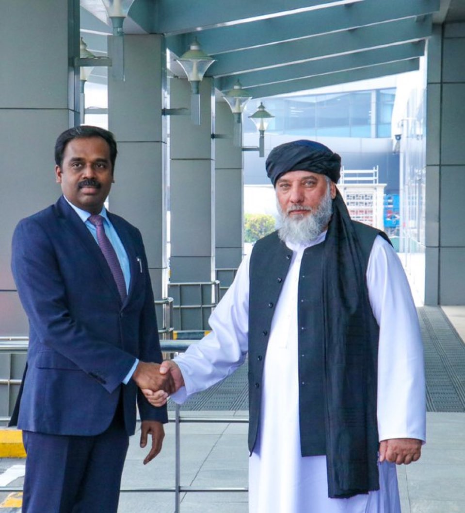 talib_of_islam's tweet image. The Minister of Industry and Commerce, Nooruddin Azizi, has arrived in New Delhi to discuss expanding economic cooperation with Indian officials.  
This is a significant step toward greater opportunities for Afghan traders.

A heavy slap in the face of Pakistan!🫣
