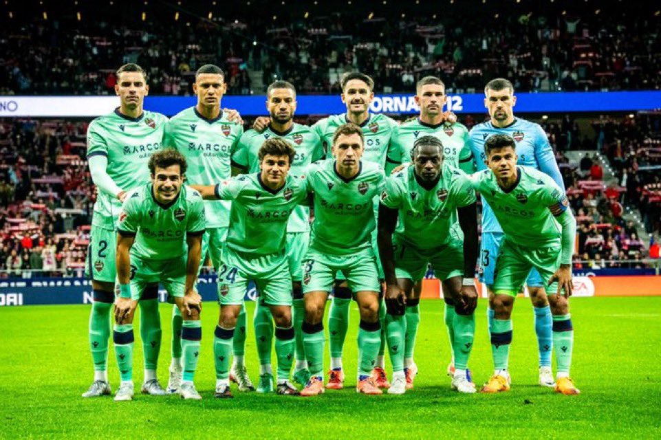 🎙️ ¡HOY TENEMOS MACROTERTULIA!

📻 Desde las 15:00h tenemos una prometedora tertulia del derbi valenciano

🔥 <a href="/valenciacf/">Valencia CF</a> 🆚 <a href="/LevanteUD/">Levante UD</a> 

🗣️ Con <a href="/alexgomar85/">Alex Gomar</a>, <a href="/jorgepines/">Jorge Pinés</a>,
<a href="/RafaJarque19/">Rafa Jarque</a> y <a href="/manelj99/">Manel J. Ghelli</a> 

🤩 Recomendación: no te la pierdas