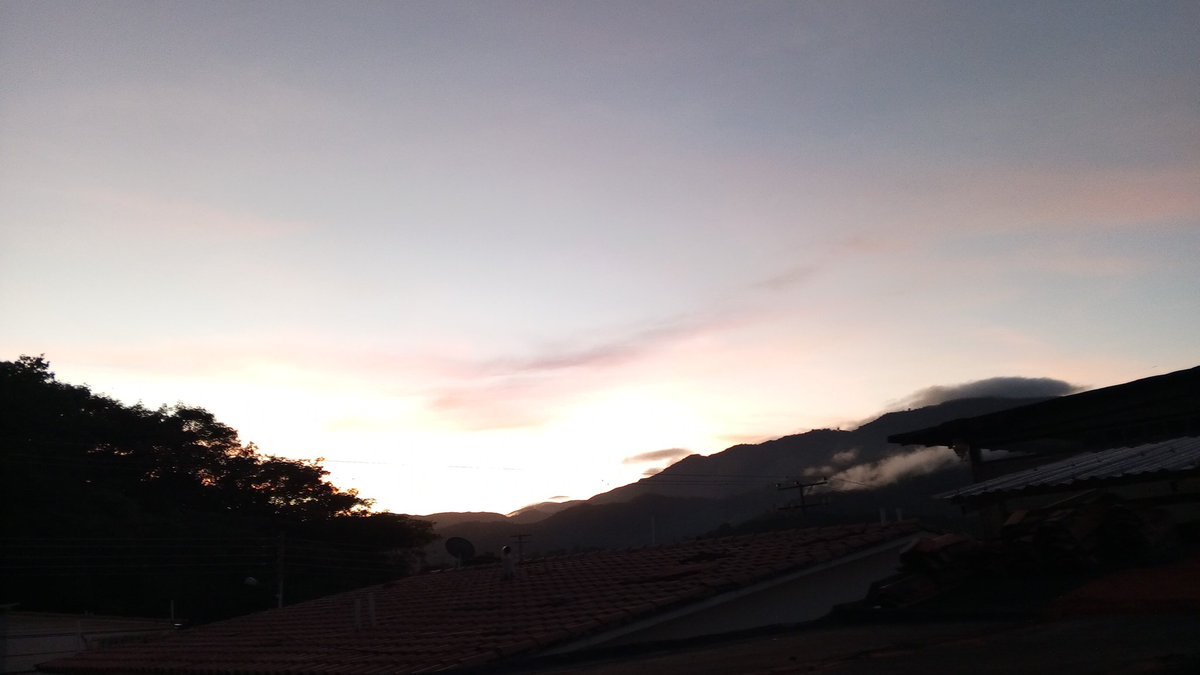 Buenos días.... Feliz miércoles 😄