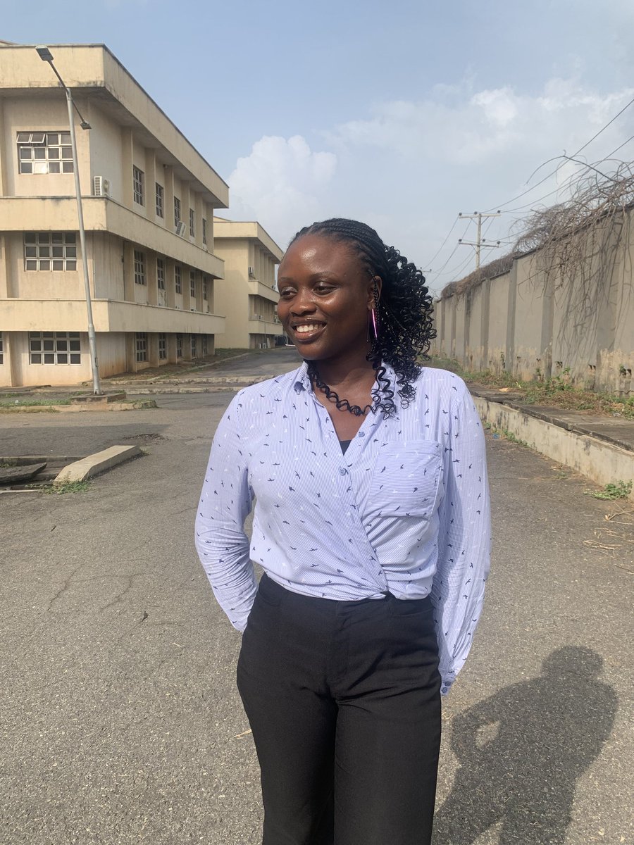 Your Pretty Future Scientist🌚🥼🔬(Oreoluwa💕) tweet media