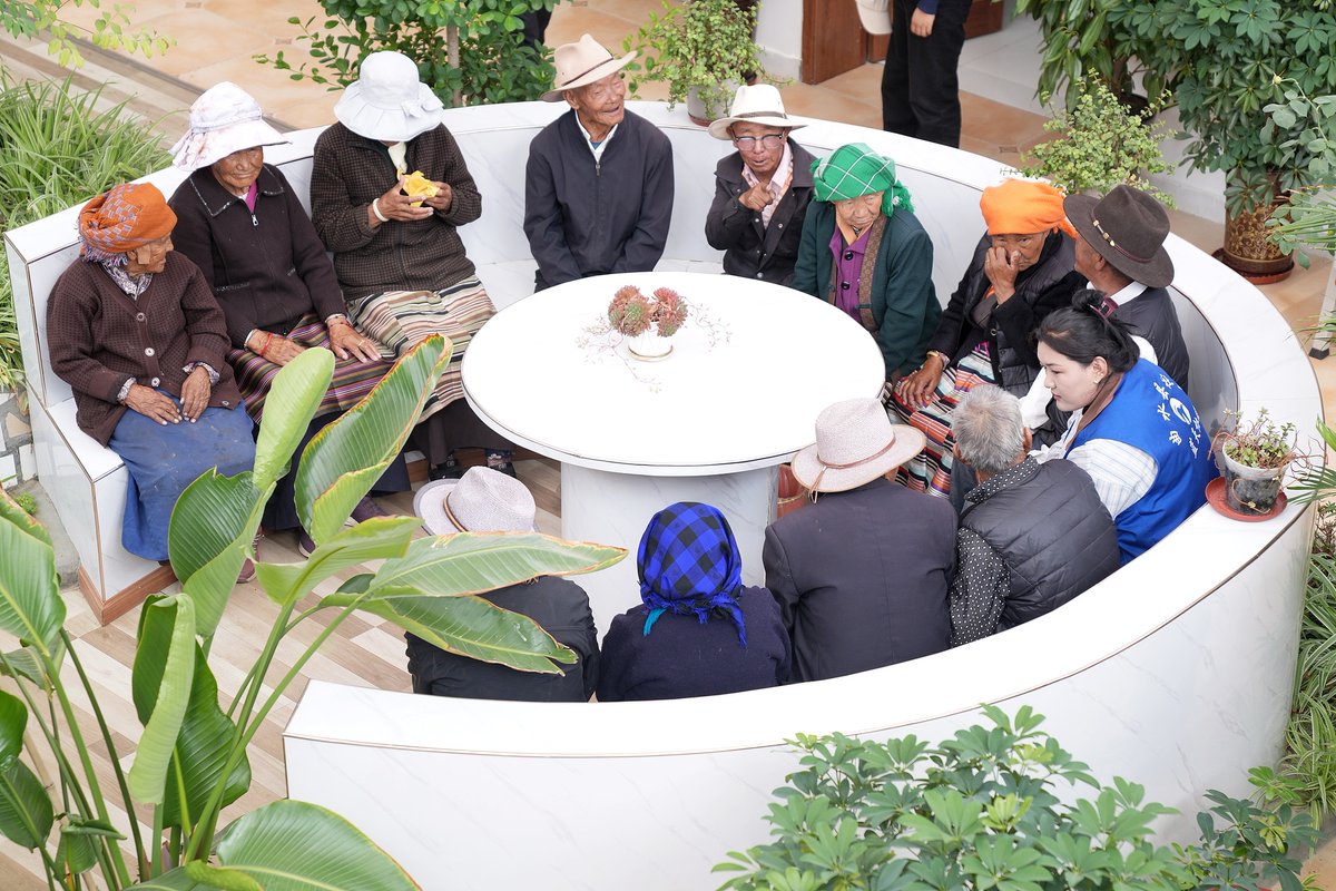 Frontlinestory's tweet image. #FrontlineFocus: Xizang: My home, our journey

#Xizang today — People as masters of their homeland

The CPC and the Chinese government have translated whole-process people&apos;s democracy into institutional arrangements and concrete actions in Xizang.

🏔️ Regional ethnic autonomy
•…