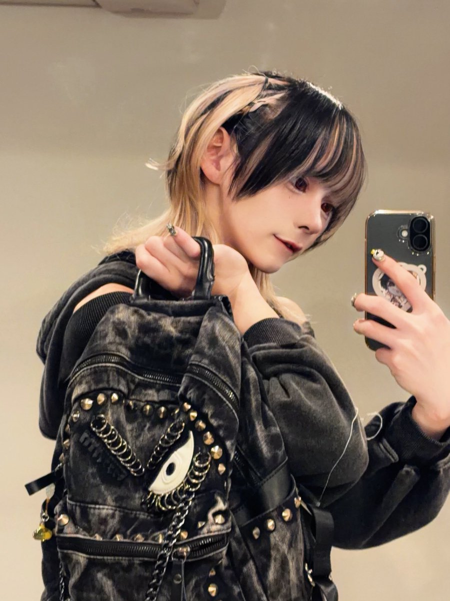 doku_mil's tweet image. これが生き方と言えば何も言えまい