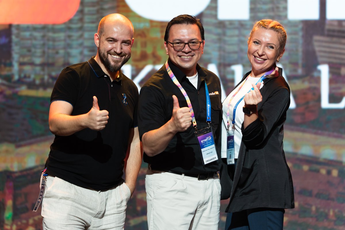 InfobipShift's tweet image. It’s midweek and we can’t help but reminisce about the incredible time we had at our first Shift in Asia. 🚀🧡

I meaaan, look at these smiley faces! 😁 

#ShiftKL #ShiftConference #developers