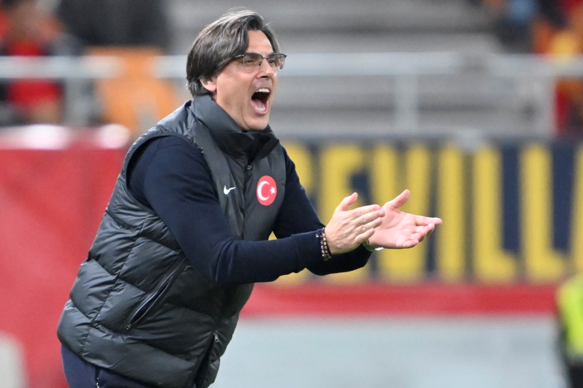 💬 Ersin Düzen:  "Montella'nın kadro tercihlerine saygı duyuyorum. Fakat son haftalarda Milli Takım'ı hak eden futbolcuların da buraya gelmesi bu işi daha da güzelleştirir." (NOW Spor)
