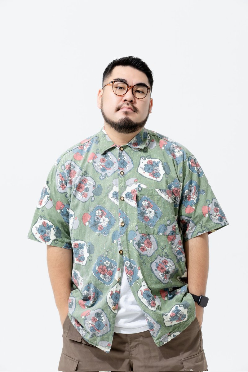 【長く短い祭】サブフロアの公募企画から、2丁目のフェス的空間作りをしたイベントとして注目の、SPARK JAM(<a href="/spark__jam/">【⛰️満員御礼🏕️】2025.8.1 Fri. SPARK JAM</a>)などにも出演するDJ TANi氏(<a href="/tani_badfish/">たに / TANi</a>)が緊急参戦することとなりました！
早い時間帯に活躍してくれそうで、乞うご期待！
実験中ラウンジ賑々しく参りましょう！