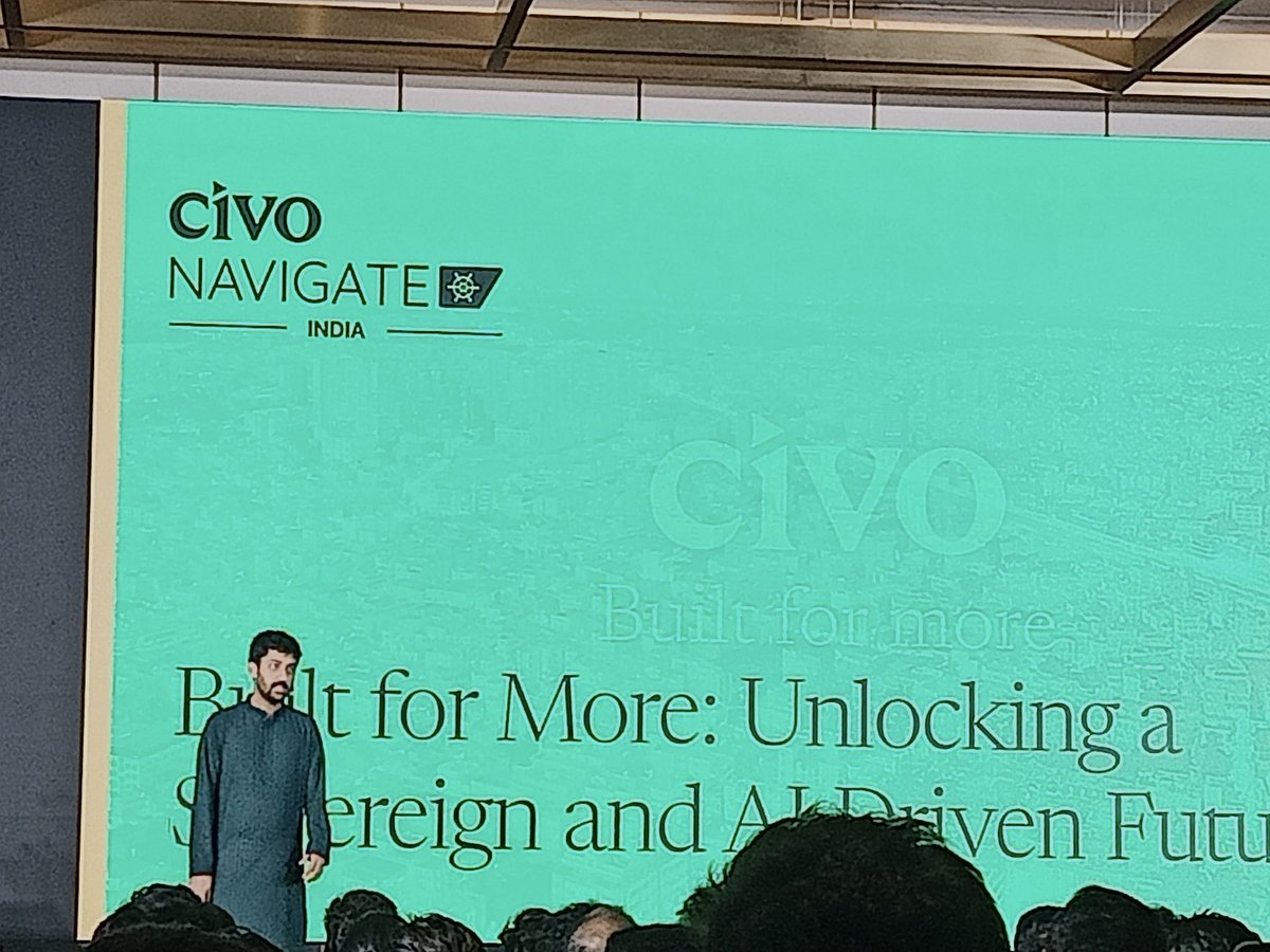 Code_16_debug's tweet image. Had the chance to meet @kunalstwt today🫶!
Super inspiring conversation — learned a lot about tech. Grateful for the opportunity @GirlLeadingTech ,@themanikdiaries
🙌🚀