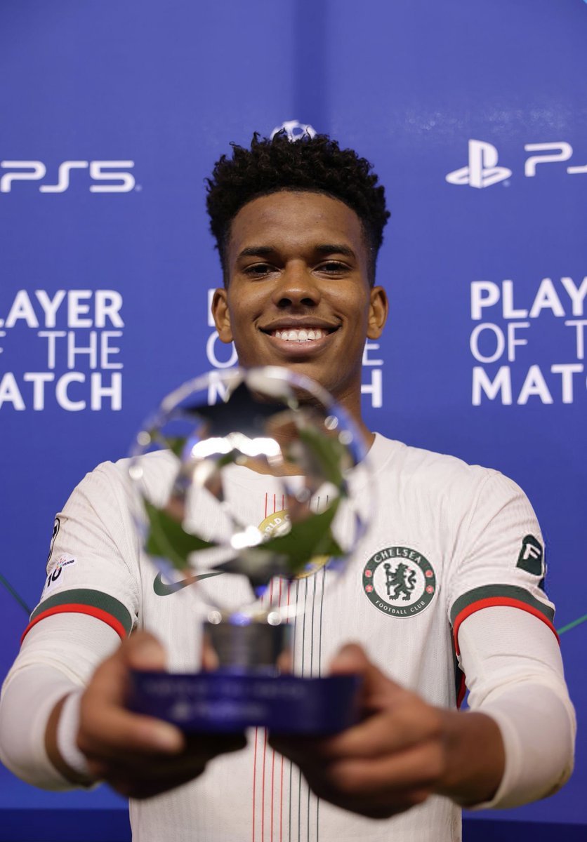 Vince™ tweet media