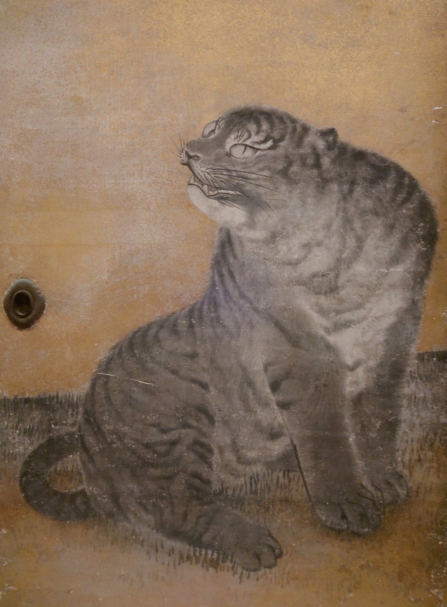 ayaneshika46's tweet image. 三井記念美術館で開催中の円山応挙展。国宝『雪松図屏風』や重要文化財『遊虎図襖』といった大作に圧倒されます。加えて東京では初公開となる伊藤若冲との合作屏風の展示がなんと言っても嬉しい!!足を止めて見入る人が大勢いました。
#三井記念美術館 
#円山応挙