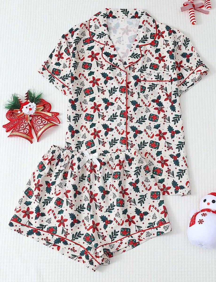 TjMulenga1's tweet image. I’m doing matching pajamas and men’s pajamas on request cause they have a bit more one on one work.  Text me on 0774745355 x

But these cuties are K300 only!♥️