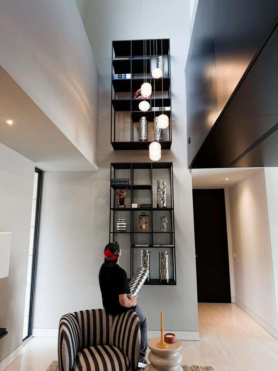 🗼 Marc Márquez tiene una torre de torres 😅