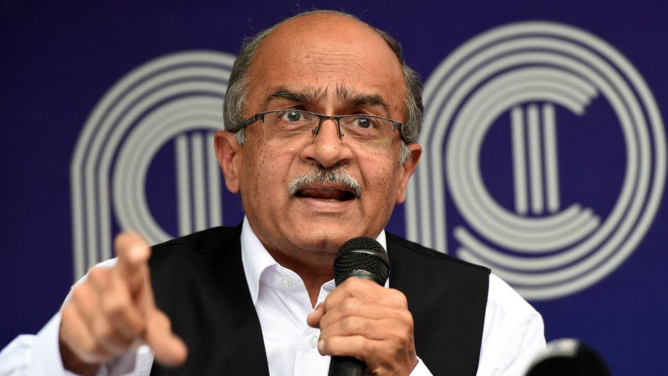 RavinderKapur2's tweet image. BREAKING 🚨 

BOLD STATEMENT 🎯 

What happened to the Election Commissioner in Bangladesh will one day happen in India too.

Prashant Bhushan, Senior Advocate Supreme Court