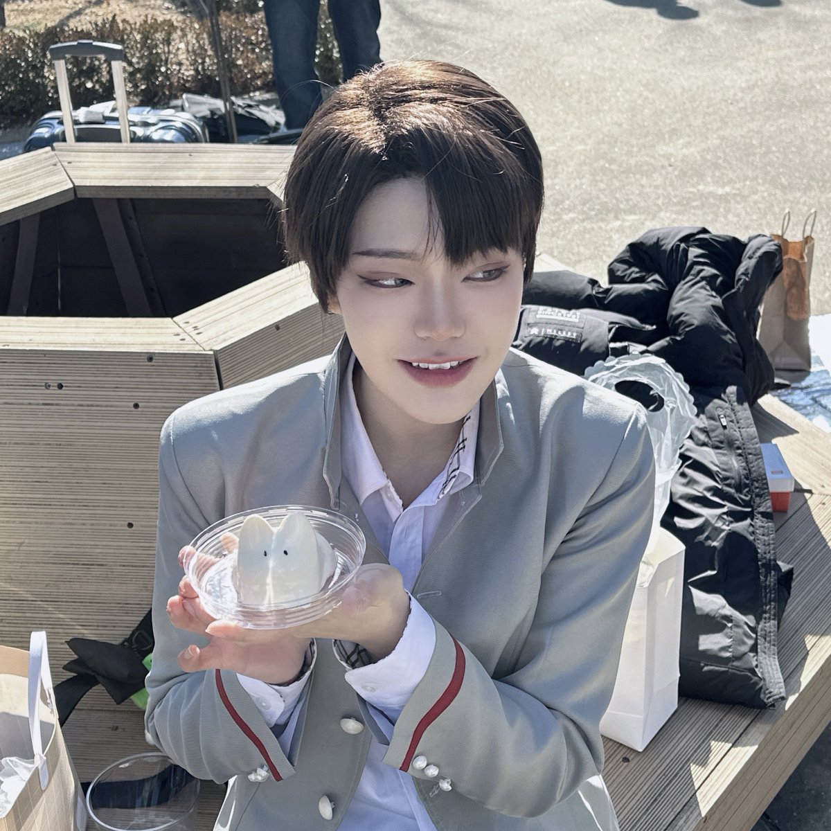 #코스어_𝕏친소 
#사진사_𝕏친소

ㅊ ㅏㄹ떡이라는 코스어를 아신다면 당장 지금 롸잇나우 이 계정을 팔로우해주세요👋